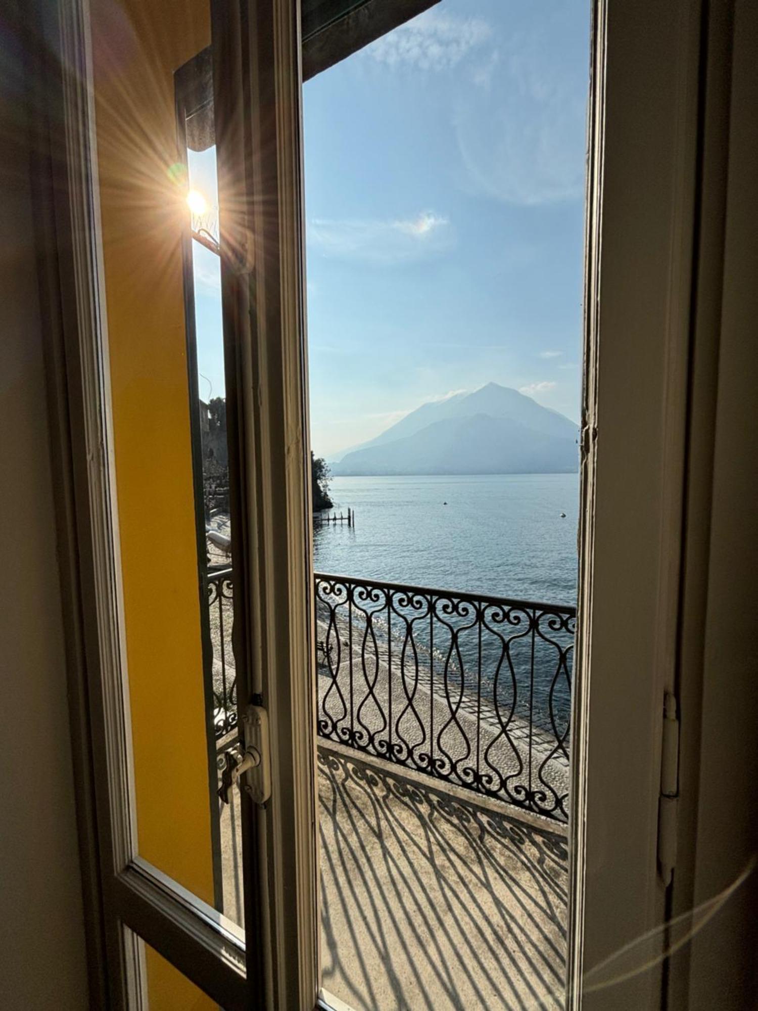 Varenna Caffe Apartment Екстериор снимка