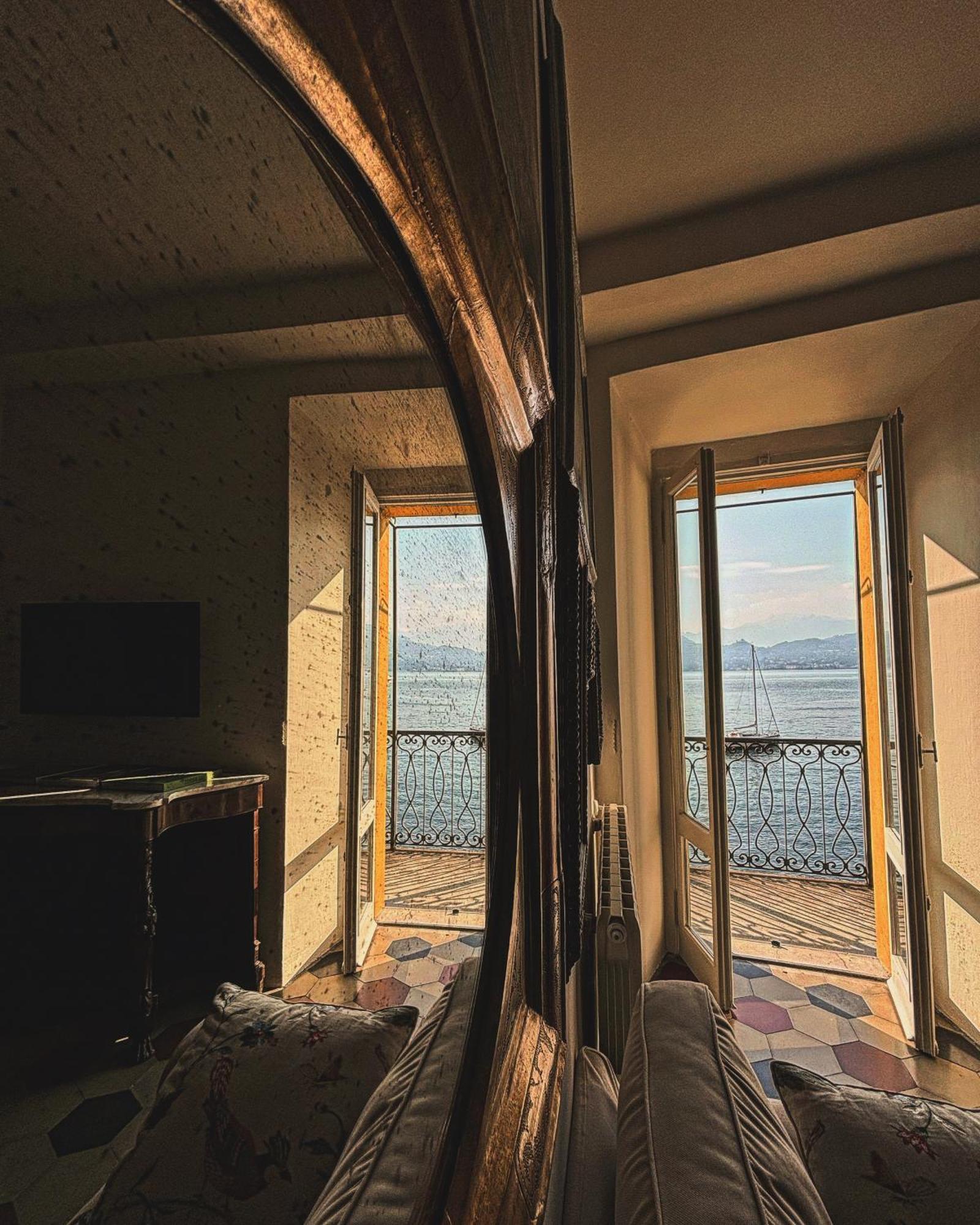 Varenna Caffe Apartment Екстериор снимка