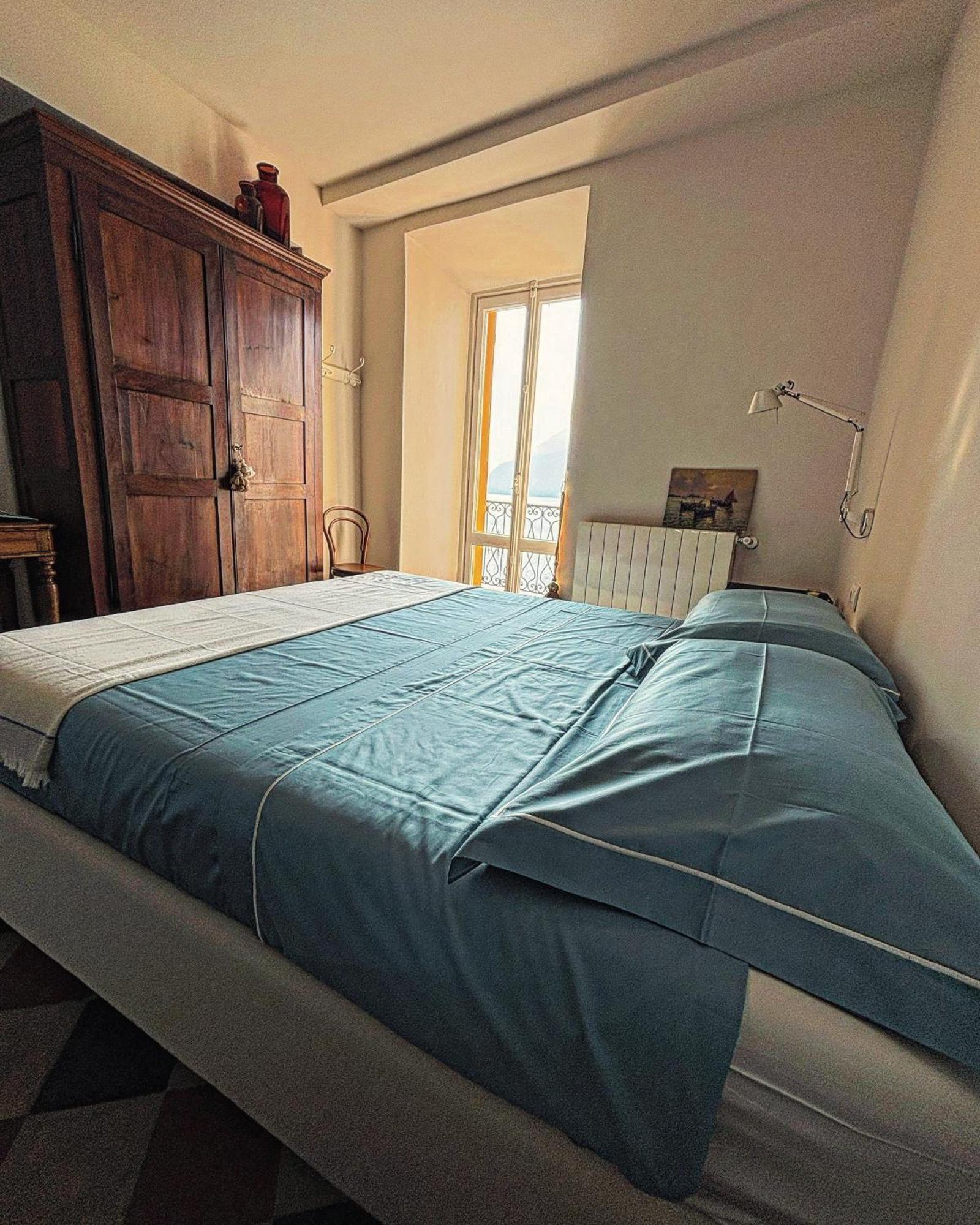 Varenna Caffe Apartment Екстериор снимка